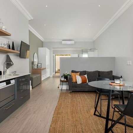 Luxury Franschhoek Getaway Next To Winetram Buitenkant foto